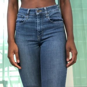 Levi’s 721 High Rise Skinny Jeans